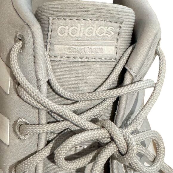 ADIDAS Women’s Gray White Cloudfoam Sneakers Size 9.5 - Picture 4 of 8